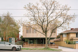 A state-of-the-art veterinary facility by Gardiner Architects