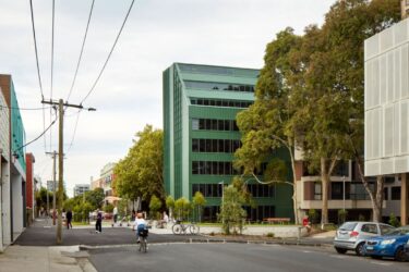 A borrowing of ideas and landscape